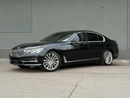 Черный БМВ 7 Серия, объемом двигателя 2.99 л и пробегом 117 тыс. км за 45000 $, фото 1 на Automoto.ua