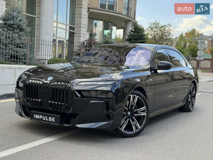 БМВ 7 Серия 2023 в Киеве на Automoto.ua Черный БМВ 7 Серия, объемом двигателя 2.99 л и пробегом 45 тыс. км за 123700 $, фото 1 на Automoto.ua