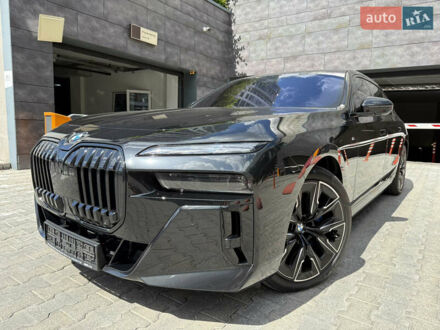 БМВ 7 Серия 2023 в Киеве на Automoto.ua Черный БМВ 7 Серия, объемом двигателя 2.99 л и пробегом 39 тыс. км за 129500 $, фото 1 на Automoto.ua