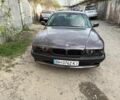 Фіолетовий БМВ 7 Серія, об'ємом двигуна 3 л та пробігом 300 тис. км за 2300 $, фото 1 на Automoto.ua