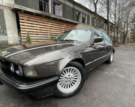 Коричневий БМВ 7 Серія, об'ємом двигуна 3 л та пробігом 365 тис. км за 2500 $, фото 1 на Automoto.ua