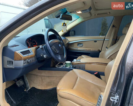 Коричневый БМВ 7 Серия, объемом двигателя 3 л и пробегом 337 тыс. км за 10000 $, фото 12 на Automoto.ua