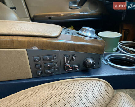 Коричневый БМВ 7 Серия, объемом двигателя 3 л и пробегом 337 тыс. км за 10000 $, фото 26 на Automoto.ua