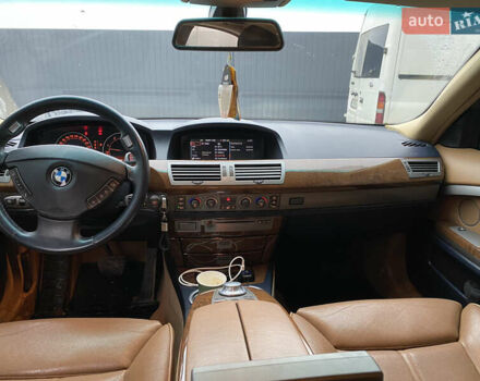 Коричневый БМВ 7 Серия, объемом двигателя 3 л и пробегом 337 тыс. км за 10000 $, фото 20 на Automoto.ua