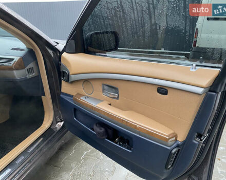 Коричневый БМВ 7 Серия, объемом двигателя 3 л и пробегом 337 тыс. км за 10000 $, фото 25 на Automoto.ua