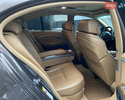 Коричневый БМВ 7 Серия, объемом двигателя 3 л и пробегом 337 тыс. км за 10000 $, фото 21 на Automoto.ua