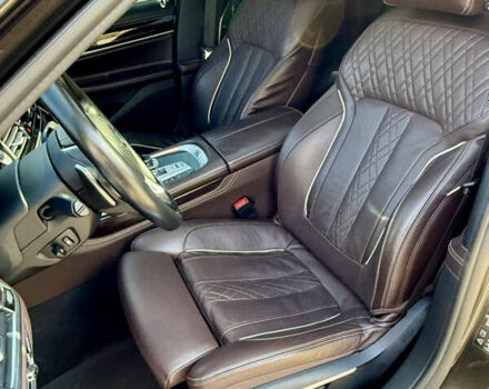 Коричневый БМВ 7 Серия, объемом двигателя 3 л и пробегом 160 тыс. км за 35700 $, фото 6 на Automoto.ua