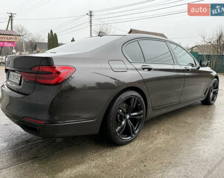 Коричневый БМВ 7 Серия, объемом двигателя 3 л и пробегом 209 тыс. км за 25900 $, фото 17 на Automoto.ua
