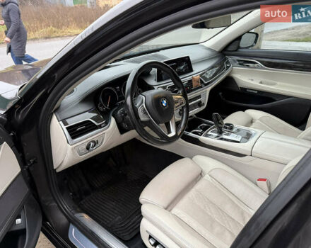 Коричневый БМВ 7 Серия, объемом двигателя 3 л и пробегом 209 тыс. км за 25900 $, фото 20 на Automoto.ua