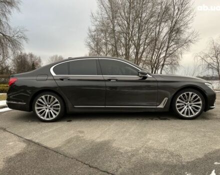 Коричневый БМВ 7 Серия, объемом двигателя 2 л и пробегом 0 тыс. км за 49900 $, фото 7 на Automoto.ua