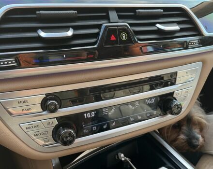 Коричневый БМВ 7 Серия, объемом двигателя 4.4 л и пробегом 180 тыс. км за 40000 $, фото 9 на Automoto.ua