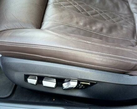Коричневый БМВ 7 Серия, объемом двигателя 2.99 л и пробегом 218 тыс. км за 37000 $, фото 8 на Automoto.ua