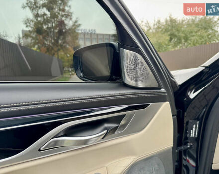 Коричневый БМВ 7 Серия, объемом двигателя 2.99 л и пробегом 141 тыс. км за 69999 $, фото 16 на Automoto.ua