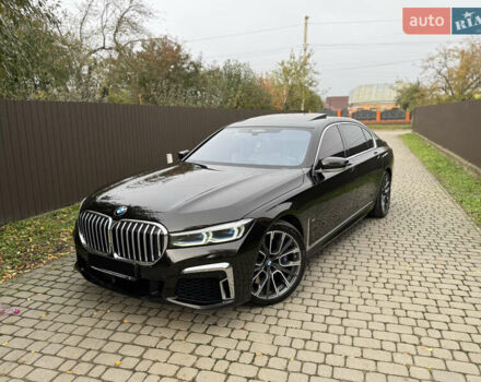 Коричневый БМВ 7 Серия, объемом двигателя 2.99 л и пробегом 141 тыс. км за 69999 $, фото 48 на Automoto.ua