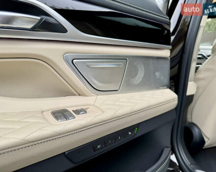 Коричневый БМВ 7 Серия, объемом двигателя 2.99 л и пробегом 141 тыс. км за 69999 $, фото 22 на Automoto.ua