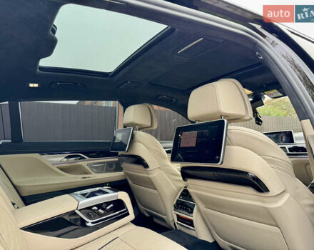 Коричневый БМВ 7 Серия, объемом двигателя 2.99 л и пробегом 141 тыс. км за 69999 $, фото 34 на Automoto.ua