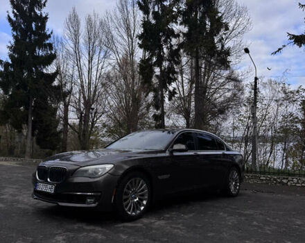 Коричневый БМВ 7 Серия, объемом двигателя 2.98 л и пробегом 197 тыс. км за 19999 $, фото 1 на Automoto.ua