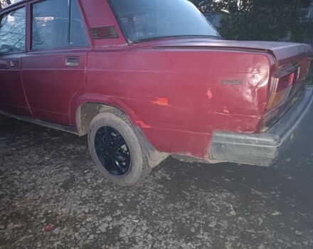 Красный БМВ 7 Серия, объемом двигателя 1.5 л и пробегом 270 тыс. км за 572 $, фото 5 на Automoto.ua