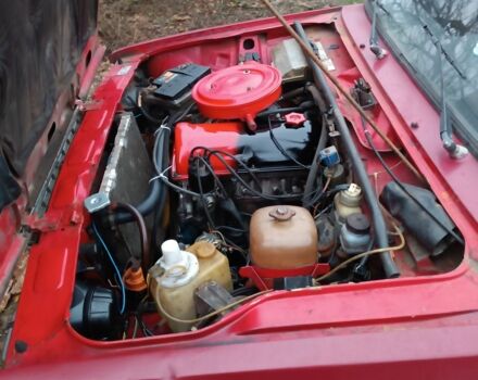 Красный БМВ 7 Серия, объемом двигателя 1.5 л и пробегом 270 тыс. км за 572 $, фото 7 на Automoto.ua