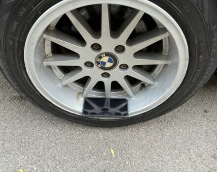 Красный БМВ 7 Серия, объемом двигателя 3 л и пробегом 400 тыс. км за 2450 $, фото 6 на Automoto.ua