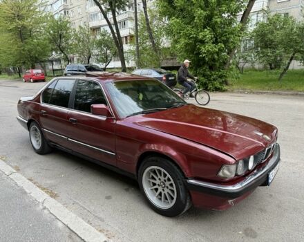 Красный БМВ 7 Серия, объемом двигателя 3 л и пробегом 400 тыс. км за 2450 $, фото 1 на Automoto.ua