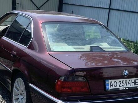 БМВ 7 Серия 1998 в Межгорье на Automoto.ua Красный БМВ 7 Серия, объемом двигателя 2.5 л и пробегом 350 тыс. км за 3600 $, фото 1 на Automoto.ua