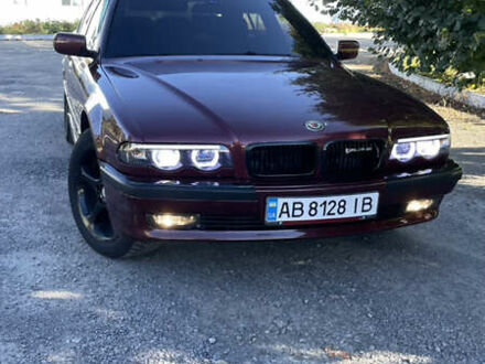 БМВ 7 Серия 2001 в Калиновке на Automoto.ua Красный БМВ 7 Серия, объемом двигателя 2.93 л и пробегом 500 тыс. км за 6400 $, фото 1 на Automoto.ua