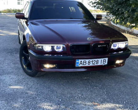 Красный БМВ 7 Серия, объемом двигателя 2.93 л и пробегом 500 тыс. км за 6400 $, фото 1 на Automoto.ua