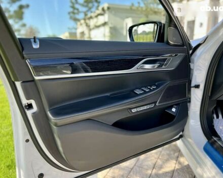 БМВ 7 Серия, объемом двигателя 3 л и пробегом 140 тыс. км за 55000 $, фото 17 на Automoto.ua