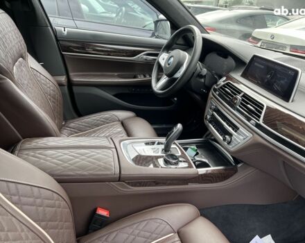 БМВ 7 Серия, объемом двигателя 3 л и пробегом 65 тыс. км за 82636 $, фото 31 на Automoto.ua