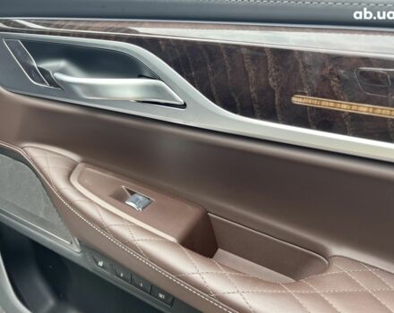 БМВ 7 Серия, объемом двигателя 3 л и пробегом 65 тыс. км за 82636 $, фото 26 на Automoto.ua