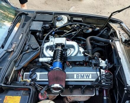 БМВ 7 Серия, объемом двигателя 3 л и пробегом 0 тыс. км за 2350 $, фото 8 на Automoto.ua