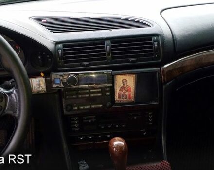 БМВ 7 Серия, объемом двигателя 5.4 л и пробегом 270 тыс. км за 2800 $, фото 2 на Automoto.ua