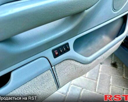 БМВ 7 Серия, объемом двигателя 2.8 л и пробегом 222 тыс. км за 4000 $, фото 11 на Automoto.ua
