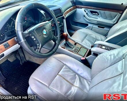 БМВ 7 Серия, объемом двигателя 2.8 л и пробегом 222 тыс. км за 4000 $, фото 8 на Automoto.ua