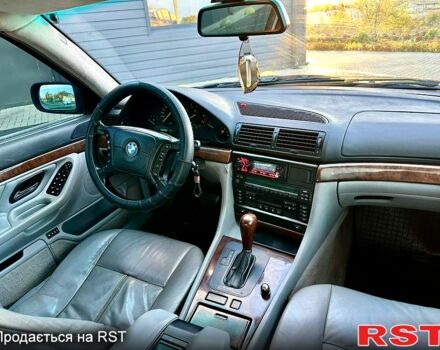 БМВ 7 Серия, объемом двигателя 2.8 л и пробегом 222 тыс. км за 4000 $, фото 10 на Automoto.ua