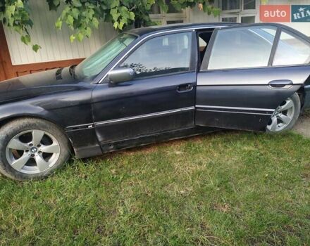 БМВ 7 Серия, объемом двигателя 0 л и пробегом 300 тыс. км за 3000 $, фото 1 на Automoto.ua