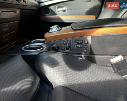 БМВ 7 Серия, объемом двигателя 3 л и пробегом 300 тыс. км за 6500 $, фото 20 на Automoto.ua