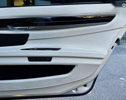 БМВ 7 Серия, объемом двигателя 0 л и пробегом 64 тыс. км за 16700 $, фото 26 на Automoto.ua