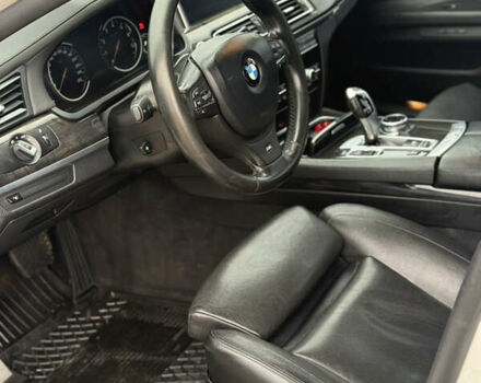 БМВ 7 Серия, объемом двигателя 2.98 л и пробегом 230 тыс. км за 15500 $, фото 14 на Automoto.ua