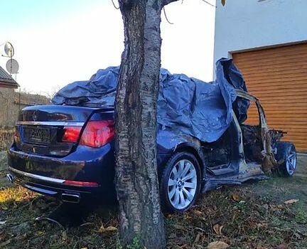 БМВ 7 Серія, об'ємом двигуна 30 л та пробігом 250 тис. км за 8500 $, фото 3 на Automoto.ua