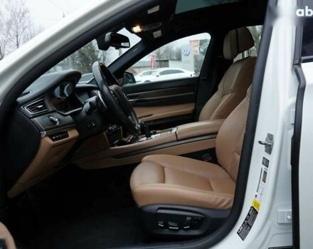 БМВ 7 Серия, объемом двигателя 3 л и пробегом 95 тыс. км за 33500 $, фото 21 на Automoto.ua