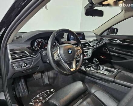 БМВ 7 Серия 2015 в Киеве на Automoto.ua БМВ 7 Серия, объемом двигателя 4.4 л и пробегом 185 тыс. км за 29999 $, фото 26 на Automoto.ua