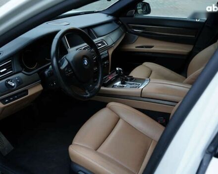 БМВ 7 Серия, объемом двигателя 3 л и пробегом 95 тыс. км за 33500 $, фото 26 на Automoto.ua