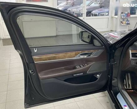 БМВ 7 Серия, объемом двигателя 3 л и пробегом 178 тыс. км за 39990 $, фото 17 на Automoto.ua