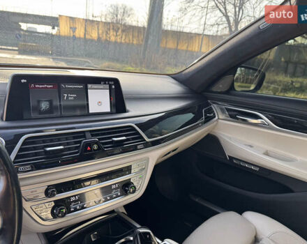 БМВ 7 Серія, об'ємом двигуна 4.4 л та пробігом 126 тис. км за 45000 $, фото 9 на Automoto.ua