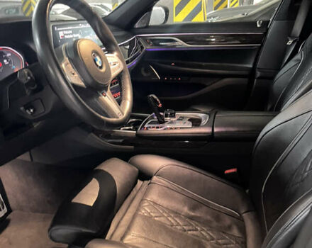 БМВ 7 Серия, объемом двигателя 4.4 л и пробегом 42 тыс. км за 65000 $, фото 43 на Automoto.ua