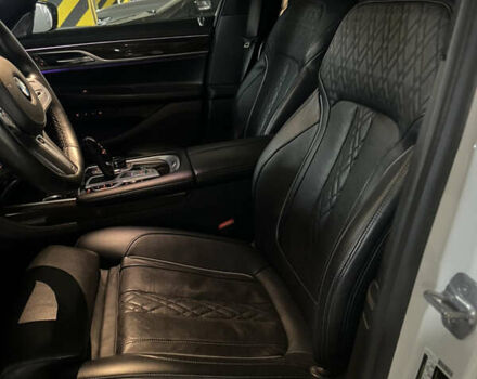 БМВ 7 Серия, объемом двигателя 4.4 л и пробегом 42 тыс. км за 65000 $, фото 44 на Automoto.ua