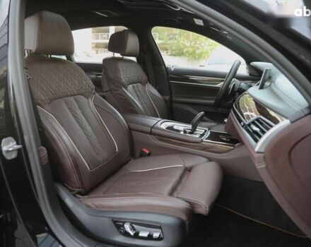 БМВ 7 Серия, объемом двигателя 4.4 л и пробегом 38 тыс. км за 63000 $, фото 12 на Automoto.ua