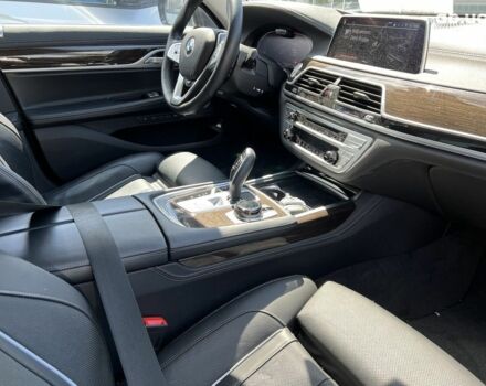БМВ 7 Серия, объемом двигателя 3 л и пробегом 56 тыс. км за 91835 $, фото 5 на Automoto.ua